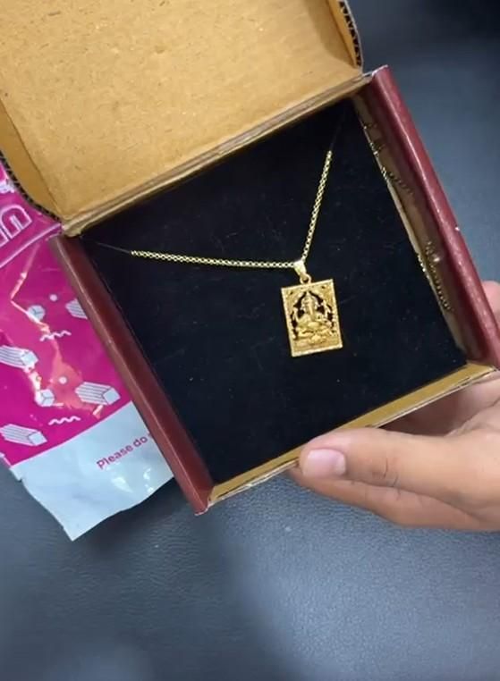 Trendhubs Gold Plated Ganeshji Pendant with Chain