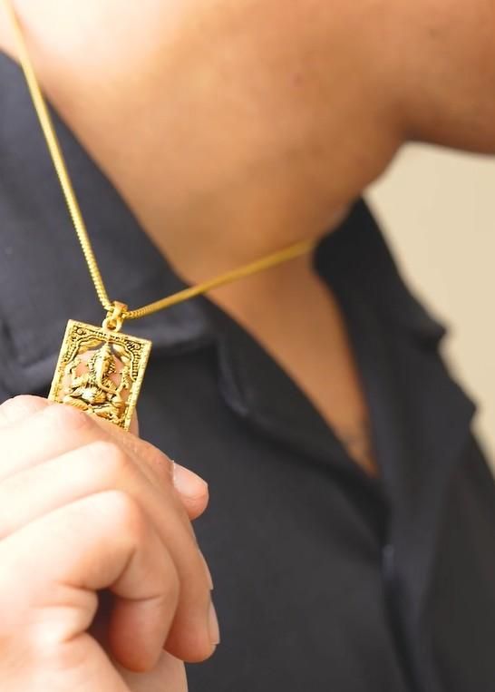Trendhubs Gold Plated Ganeshji Pendant with Chain